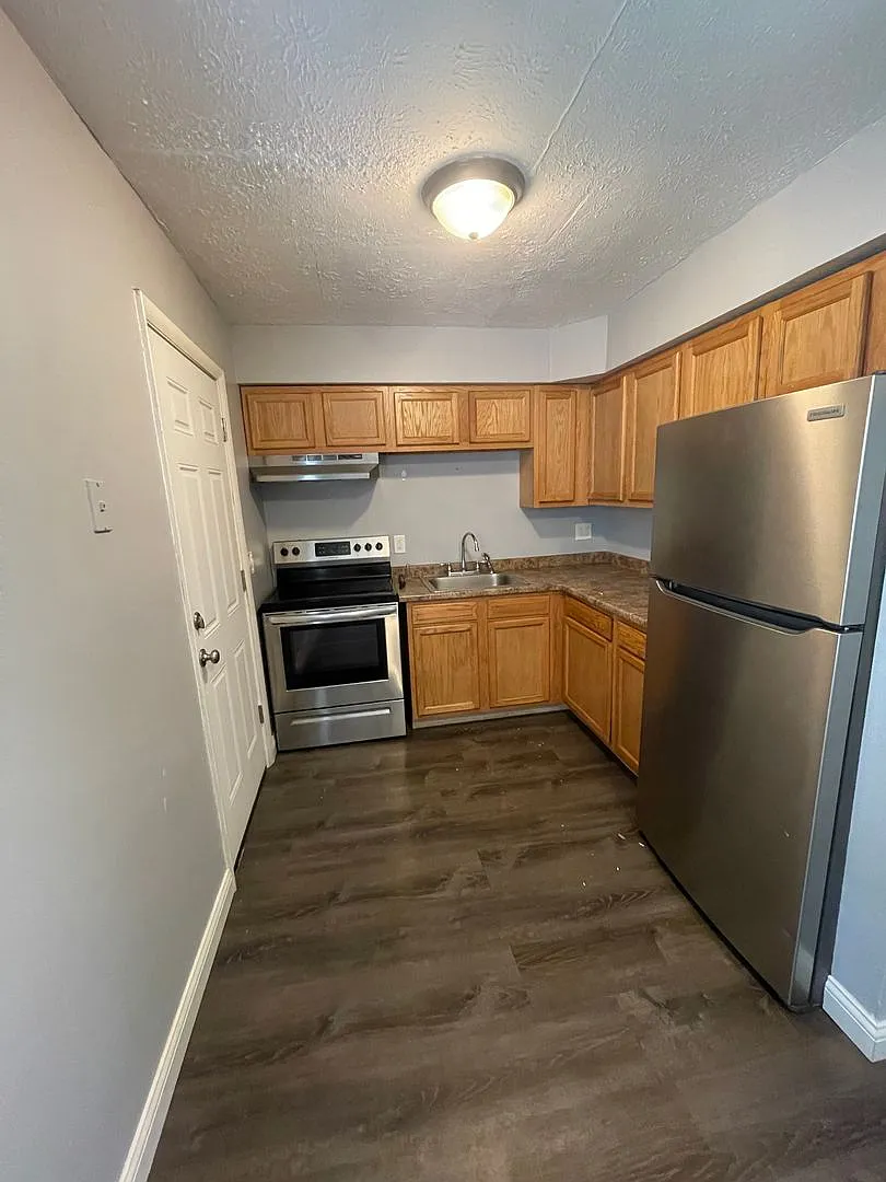 Bexvie Village Townhomes — Photo 4