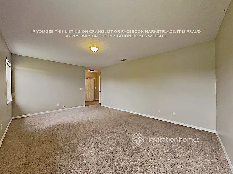 1382 SW 106th Ave — Photo 12