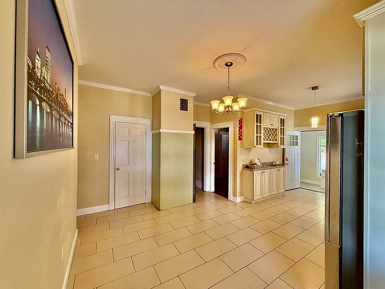 163 Walnut St #A — Photo 16