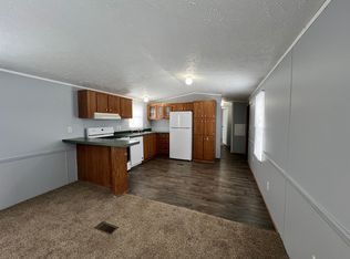 4303 Manchester Ct #141, Jackson, MI 49201