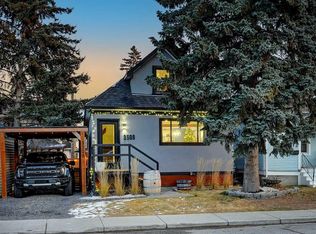 3508 W 21st St SW, Calgary, AB T2T5B4