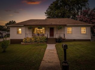 725 Astor Ln, Chattanooga, TN 37412