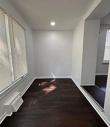 4th image of 4835 Morris St APT A