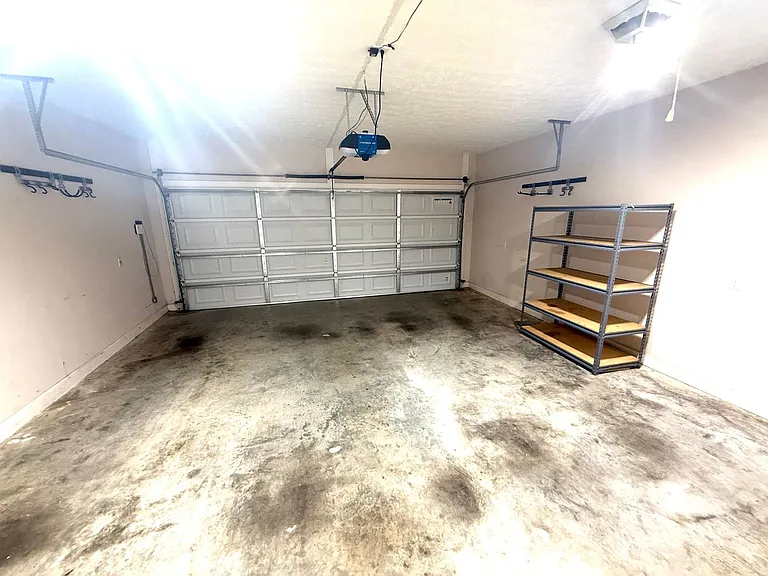 616 Coleman Way — Photo 11