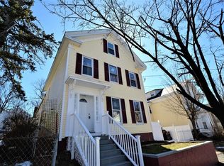 31 Vine St, Haverhill, MA 01830