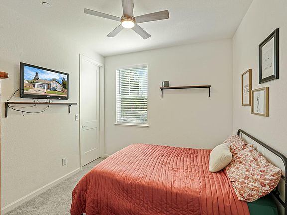 3rd image of 8237 Caminata Ln