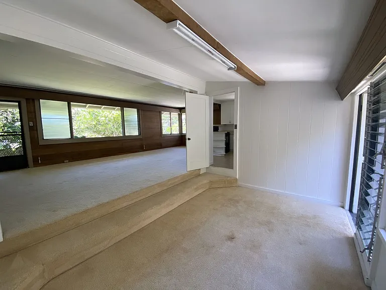 55 Akamu Pl — Photo 10