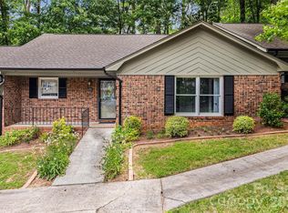 120 Ashebrook Dr, Fort Mill, SC 29715