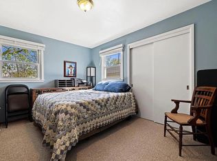 427 Carpenter Pl #427, Waukesha, WI 53186