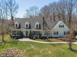 8967 Woodward Rd, Marshall, VA 20115