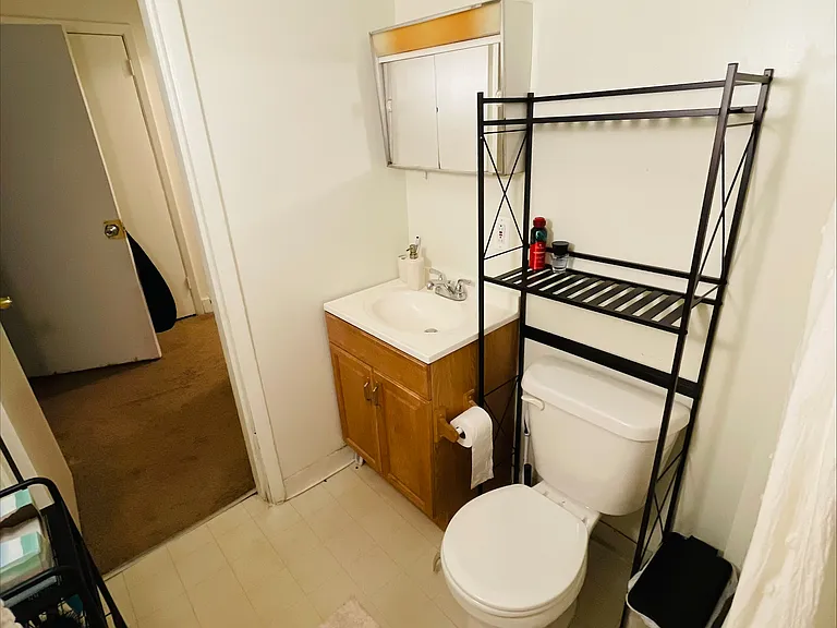 632 Summerlea St #1 — Photo 7