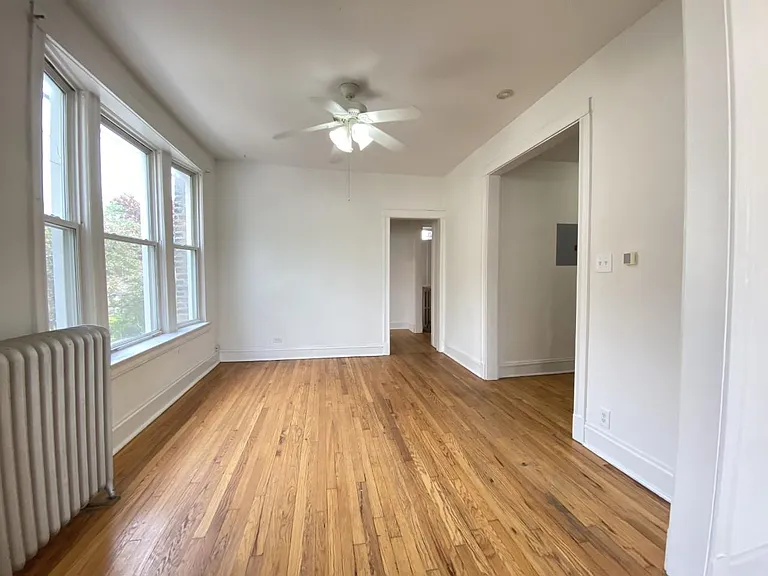 4009 N Springfield Ave #2 — Photo 16