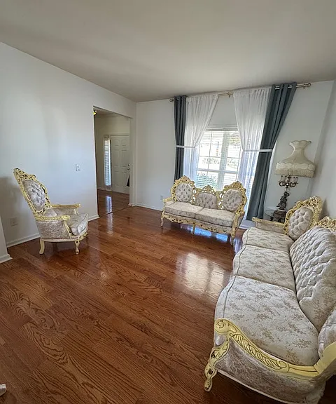 1023 Cassina Ct — Photo 3