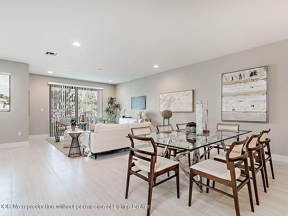 5th image of 3844 Lambert Ave #3844