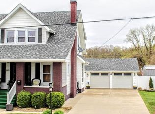 2135 Moore St, Ashland, KY 41101