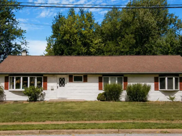 91 Baker Blvd, Marlton, NJ 08053