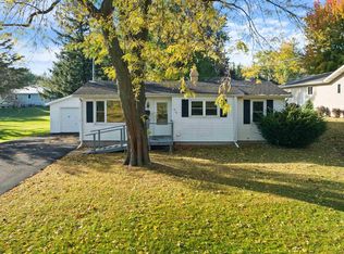 422 W Leonard St, Marshfield, WI 54449
