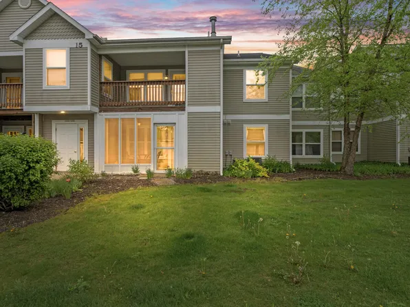 1379 Millbrook Trl, Ann Arbor, MI 48108
