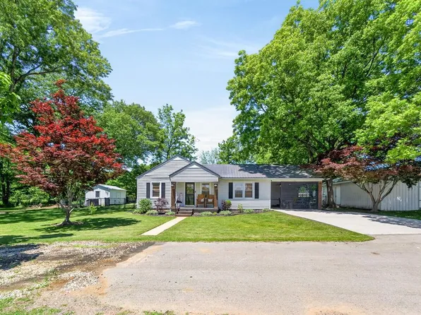508 Davis St, Sparta, TN 38583