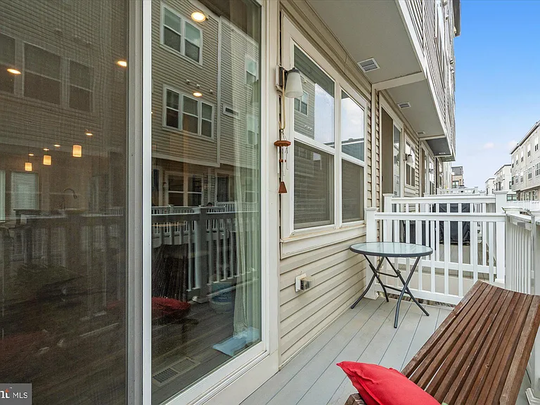 8156 Tompkins St — Photo 18