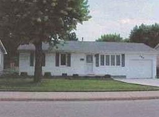 389 W Mitchell Ave, Martinsville, IN 46151