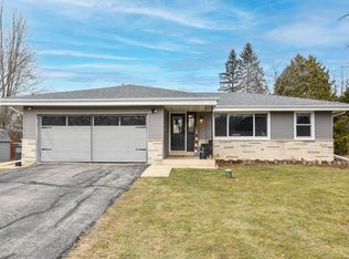 26808 Oak Ridge Dr, Wind Lake, WI 53185