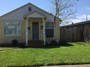 1133 J St, Springfield, OR 97477
