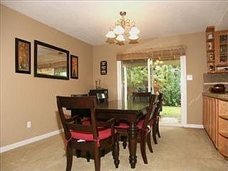 4th image of 20 Park Vista Cir