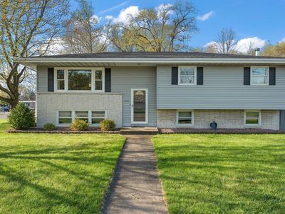 1223 E Hickey St, Hobart, IN, 46342
