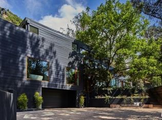 9560 Sherwood Forest Ln, Beverly Hills, CA 90210