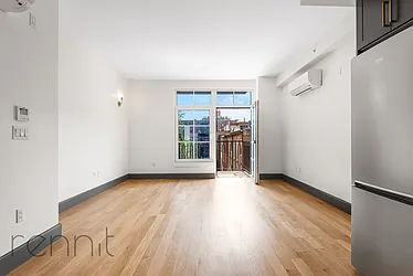 Rented by Rennit Inc.