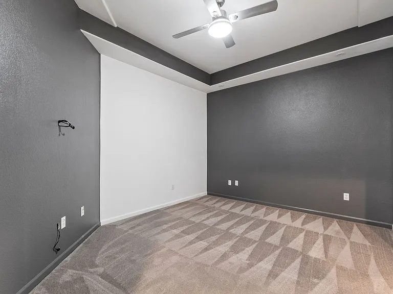 2100 N Humboldt St #306 — Photo 8