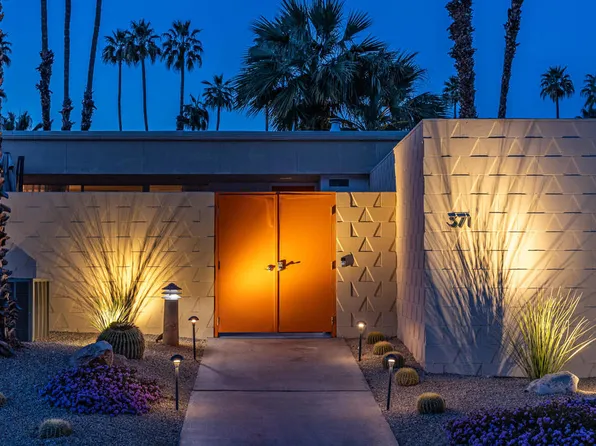 371 Desert Lakes Dr, Palm Springs, CA 92264