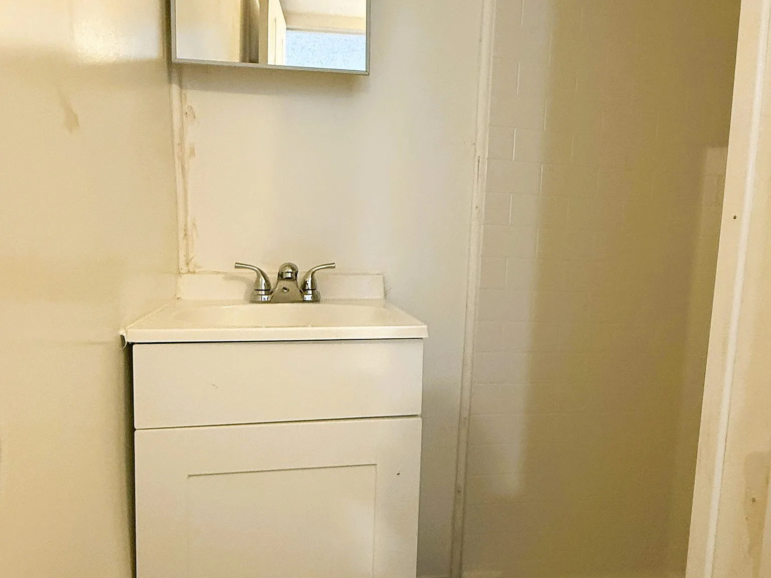 Updated Charming Studio — Photo 4