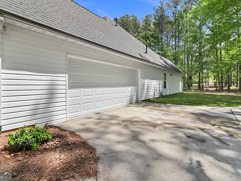 15 Abby Ct — Photo 45