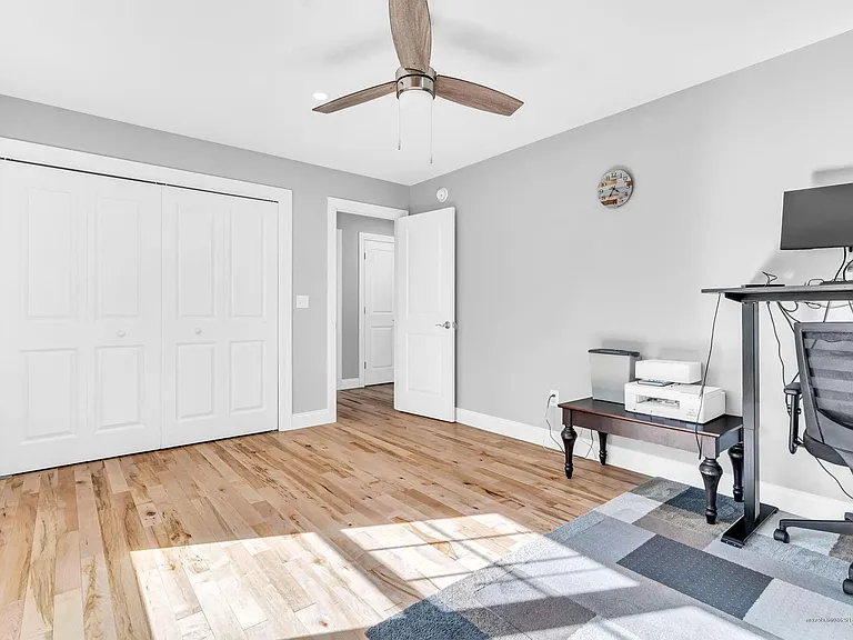 36 Belvedere Dr — Photo 13