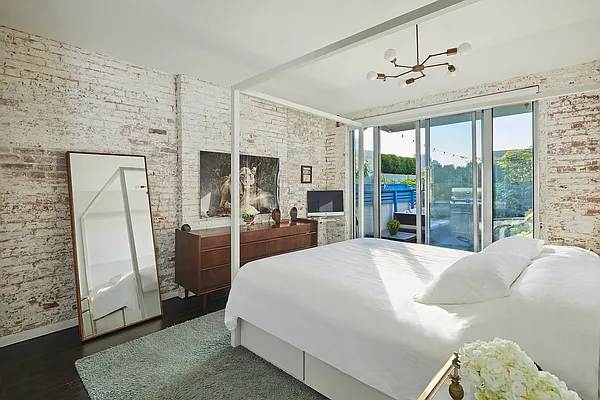 Sold by Brown Harris Stevens | media 8