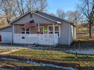 1166 E State Highway 90, Pineville, MO 64856