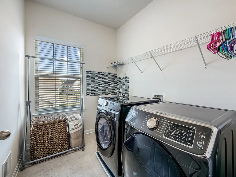 309 Boxelder Dr — Photo 34