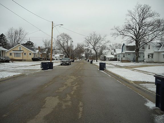 4th image of 453 N Palm St