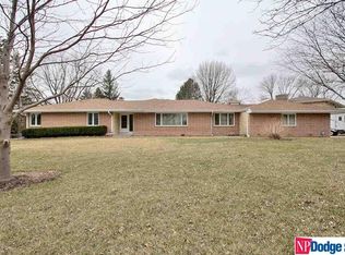 7053 Starlite Dr, Omaha, NE 68152
