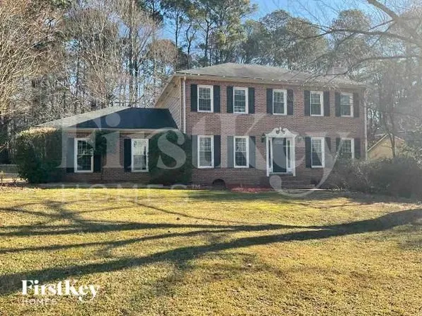 1484 Sugarmaple Ct, Lilburn, GA 30047