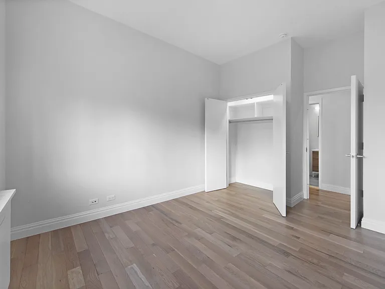 360 E 65th St #A — Photo 18