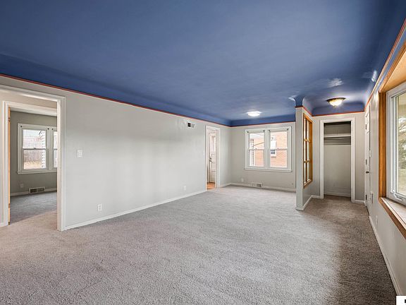 3rd image of 534 N 72nd St