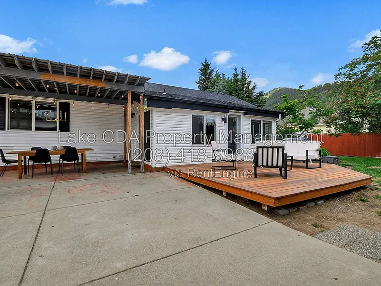 2082 E Greenleaf Ln — Photo 39