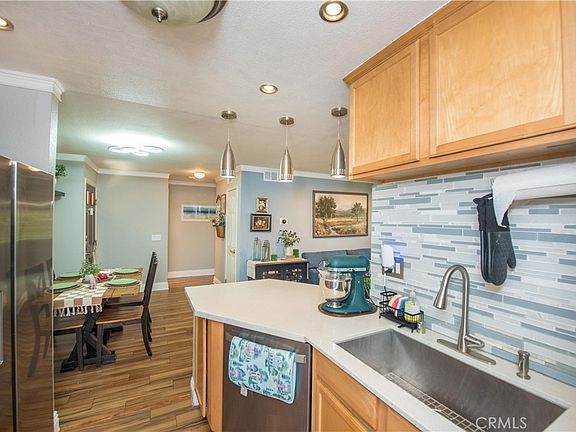 5th image of 2375 Del Mar Way Unit 101