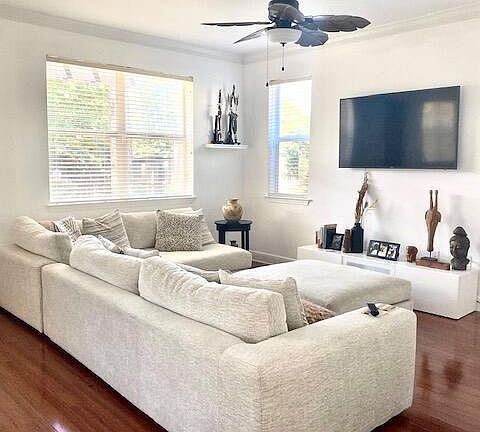 5th image of 872 Solimar Way