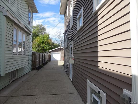 3rd image of 108 Homer Ave