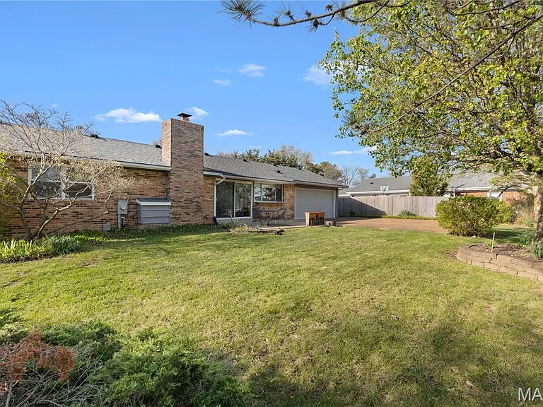 606 Rue Montand Dr — Photo 19