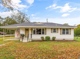 127 Christopher Cir, Athens, AL 35611